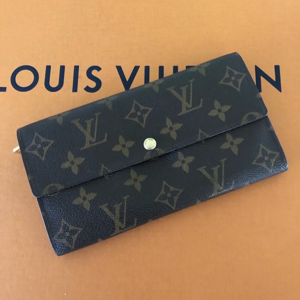 💵 Louis Vuitton Sarah Wallet 💵